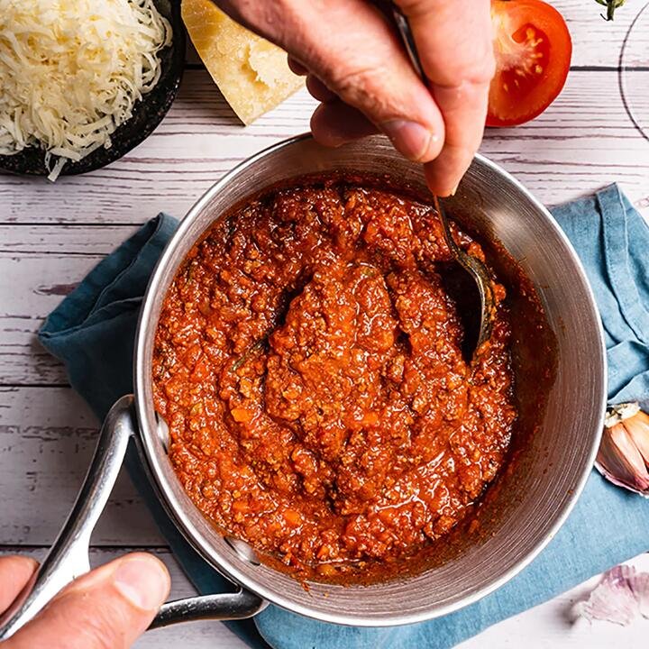 Westbourne Lane Frozen Italian Meat Sauce - Serves 2-3, 600g