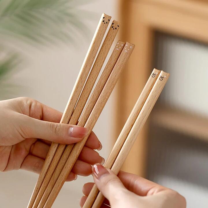 FaSoLa Cartoon Wooden Chopsticks - Bear Design, 1 Pair