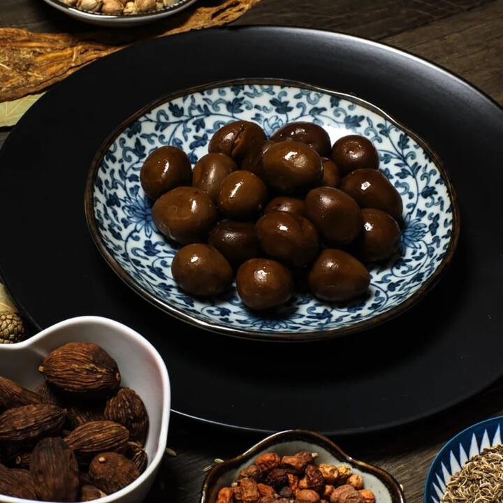 Juewei Sweet and Spicy Quail Eggs - 150g