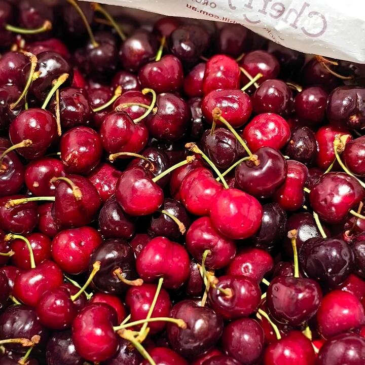 Fresh Cherries 28-30mm - 500g