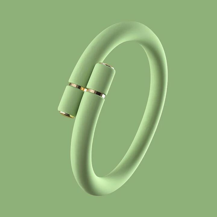 Zaofu Essential Oil Bracelet – Grass Green with 6 Oil Sticks Gourmet Grocer Zaofu Essential Oil Bracelet - Grass Green with 6 Oil Sticks