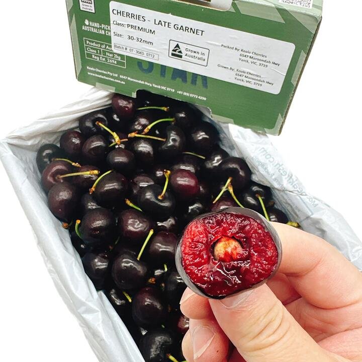 Koala Handpicked Black Pearl Cherries Gift Box - 2kg