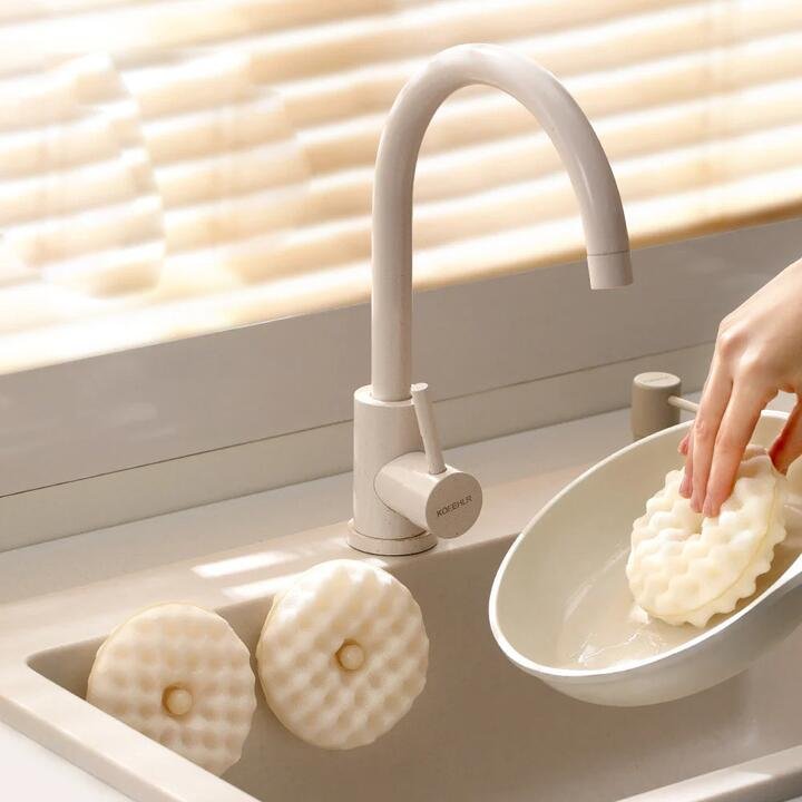 FaSoLa Suction Dish Brush with 1 Suction Cup and 2 Sponges - Beige X3