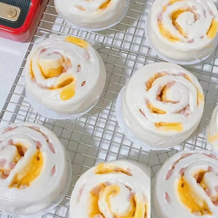 Annah's Bun Frozen Bacon Cheese Rolls - 2 Pieces