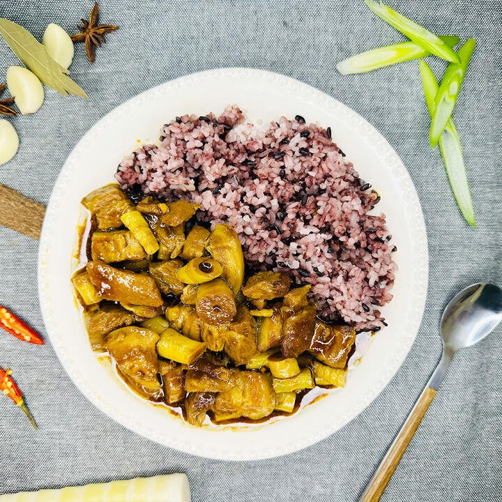 Seven Days Frozen Braised Pork with Bamboo Shoots Rice - 450g