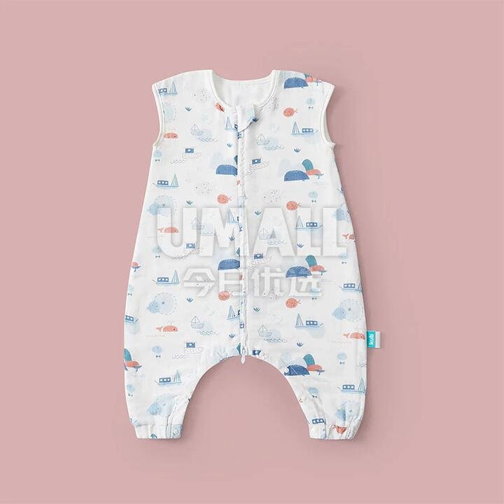 KUB Sleeveless Gauze Split-Leg Sleeping Bag – Voyager, Double Layer, 110cm Gourmet Grocer KUB Sleeveless Gauze Split-Leg Sleeping Bag - Voyager, Double Layer, 110cm