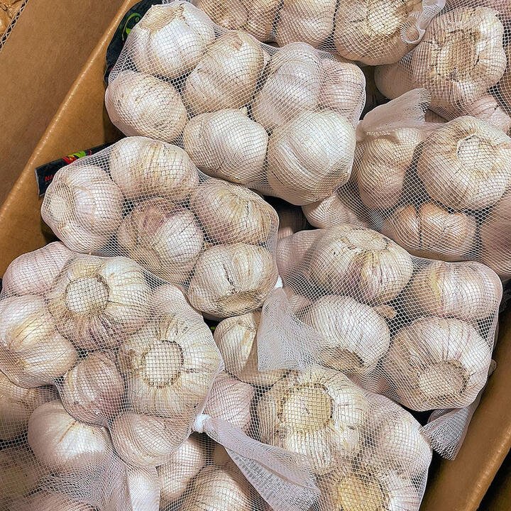 Dried Garlic Bulbs – 500g Gourmet Grocer Dried Garlic Bulbs - 500g