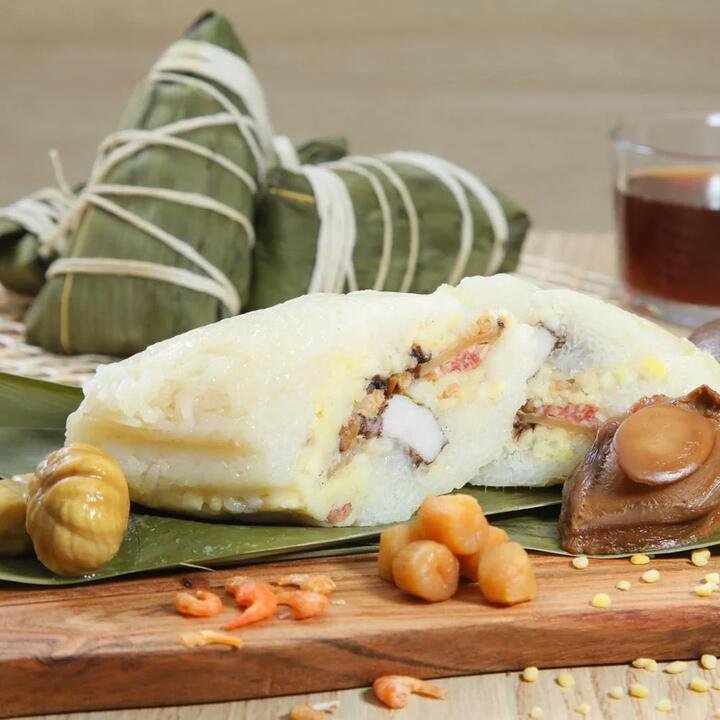 Xin Shitang Frozen Scallop, Abalone, and Chestnut Rice Dumplings – 300g, 3 Pieces Gourmet Grocer Xin Shitang Frozen Scallop, Abalone, and Chestnut Rice Dumplings - 300g, 3 Pieces