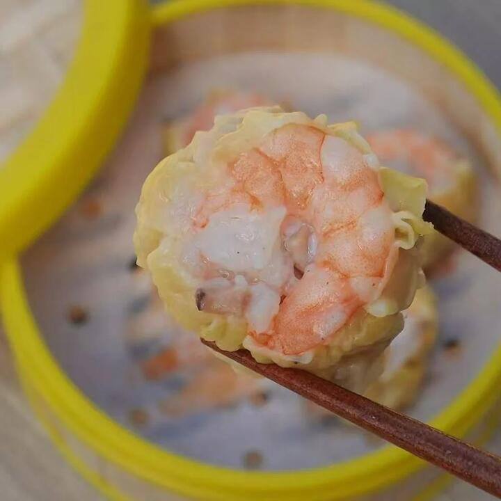 Fengcailou Hong Kong Signature Shrimp & Pork Siu Mai – Frozen Dim Sum, 6 Pieces