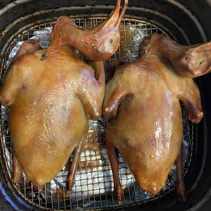 Beifang Frozen Braised Squab 370g - Chinese Red-Braised Pigeon