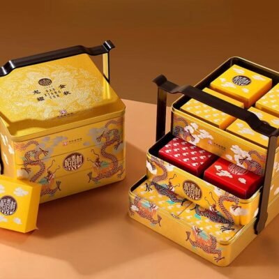 Daoxiangcun Dragon’s Golden Autumn Mooncake Gift Box – 14 Pieces, 1.05kg - Assorted Traditional Flavours Gift Tin