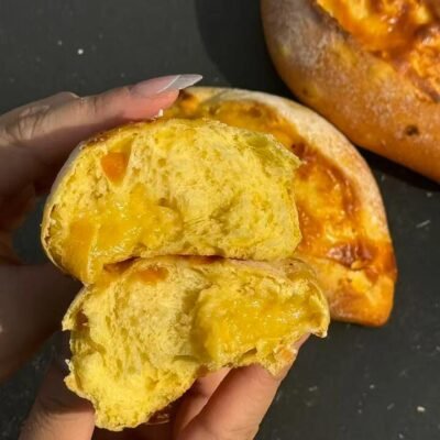 Pangdonglai Durian Cheese Soft Bun 120g – Caramelised Cheese Top