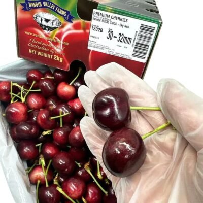 Wandin Valley Farms Royal Tioga Cherries – Gift Box 2kg (Size 30–32mm)