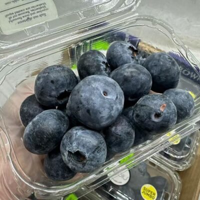 Australian Super Jumbo Blueberries – Box of 8 Punnets Gourmet Grocer Australian Super Jumbo Blueberries – Box of 8 Punnets