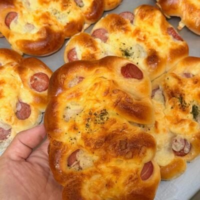 Garlic Sausage Bun - 1 Piece