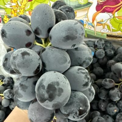 Australian Adora Black Seedless Grapes – 900g Gourmet Grocer Australian Adora Black Seedless Grapes - 900g